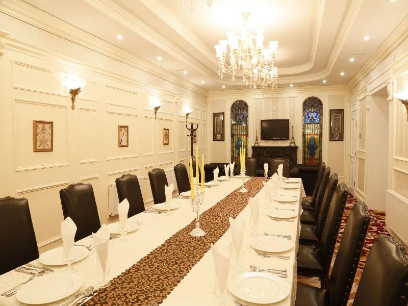Bishrelt Hotel image