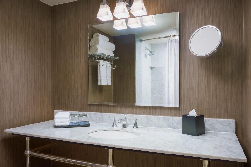 Sheraton Baltimore North image