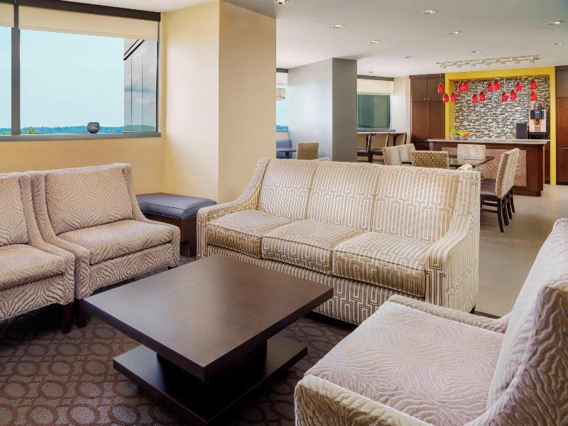 Sheraton Baltimore North image