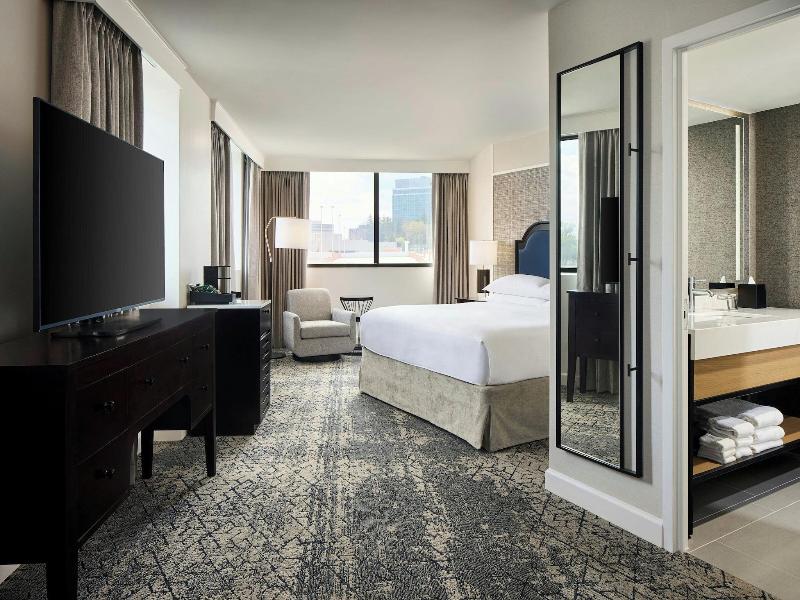 Sheraton Baltimore North image