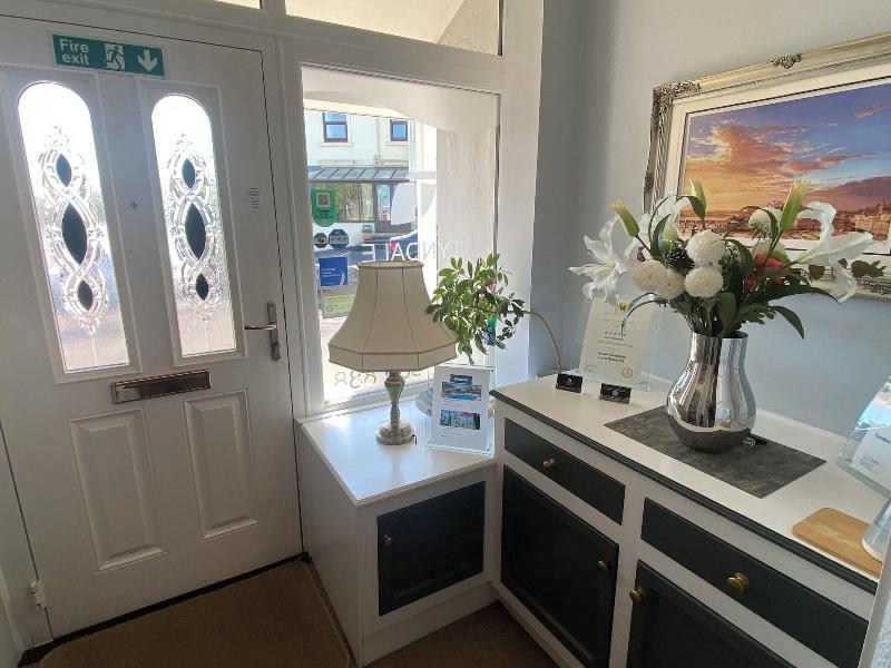 Tyndale Guest House image