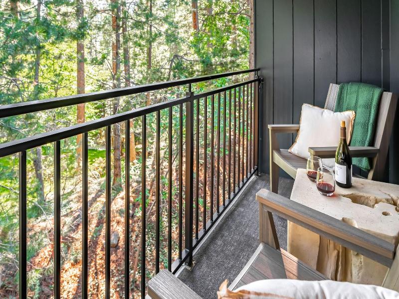 Parkside Inn at Incline image
