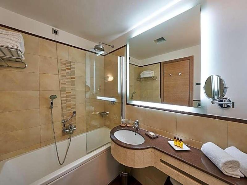 Hotel Astoria image