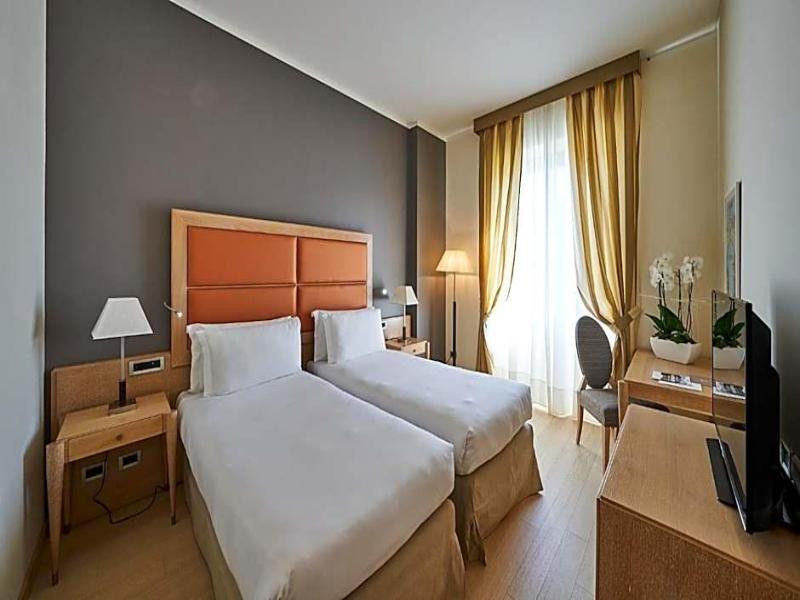 Hotel Astoria image