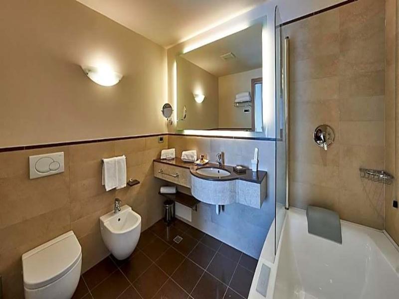 Hotel Astoria image