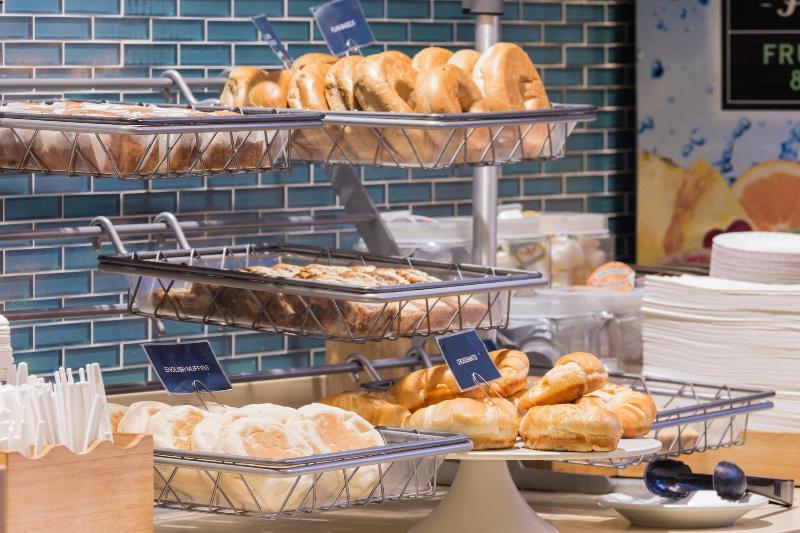 SpringHill Suites by Marriott Quakertown image