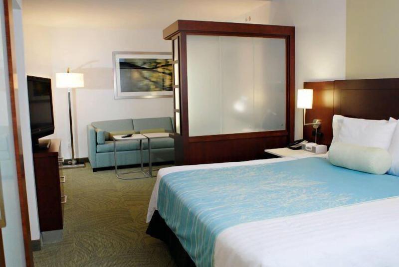 SpringHill Suites by Marriott Quakertown image