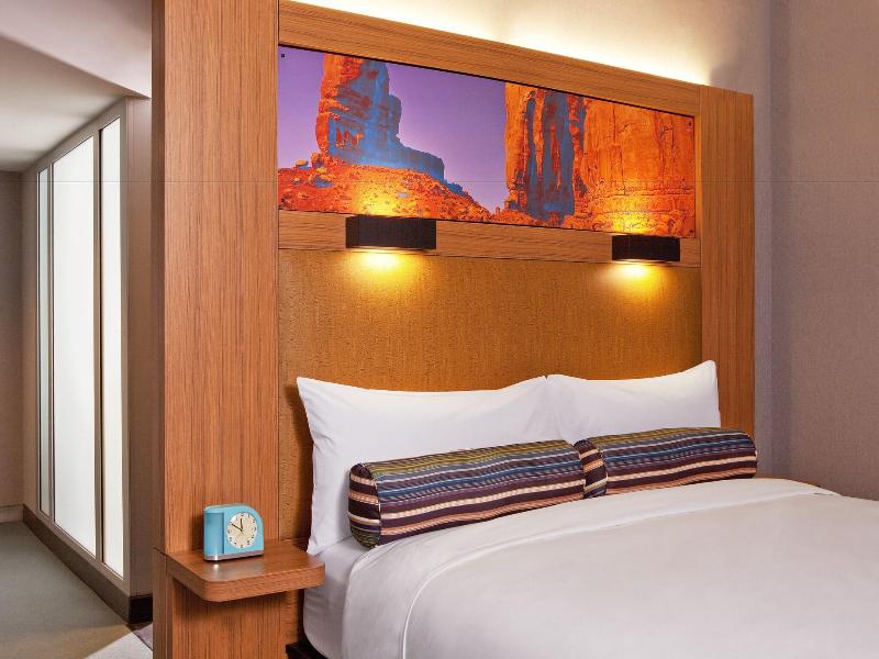 Aloft Tucson University image