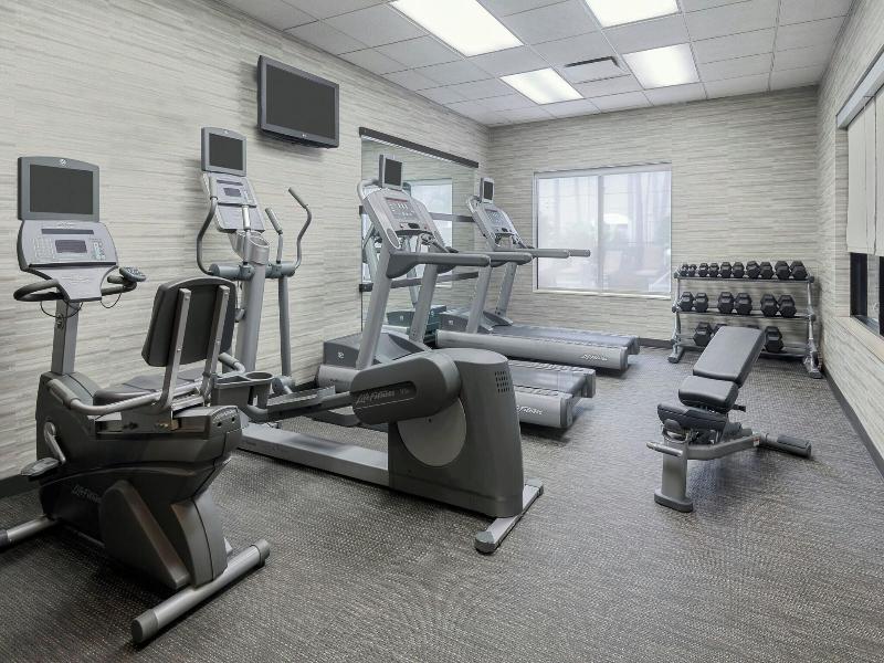Courtyard by Marriott Tampa Downtown image