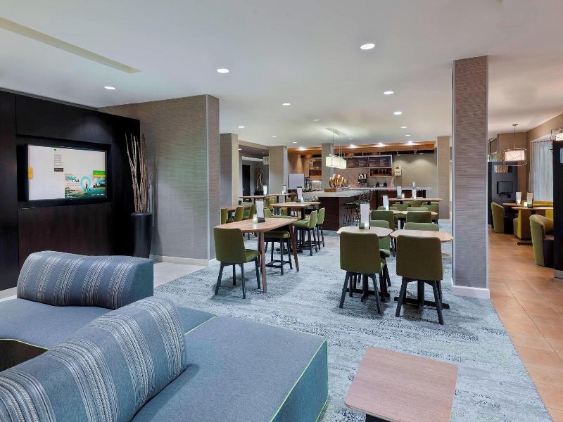 Courtyard by Marriott Tampa Downtown image
