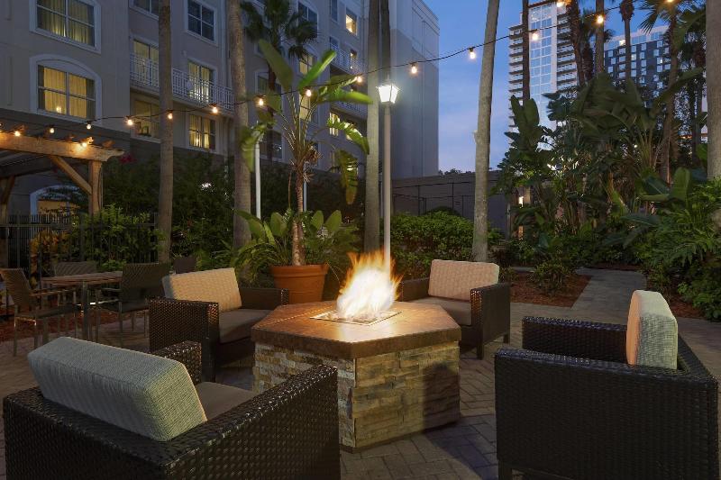 Courtyard by Marriott Tampa Downtown