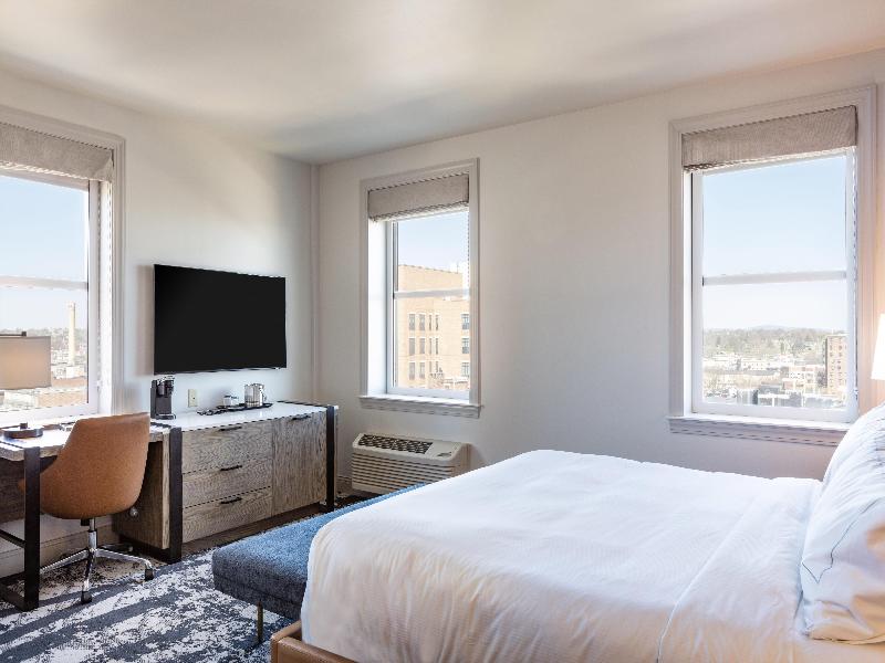 The Yorktowne Hotel, Tapestry Collection by Hilton image