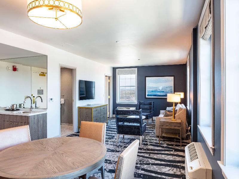 The Yorktowne Hotel, Tapestry Collection by Hilton image