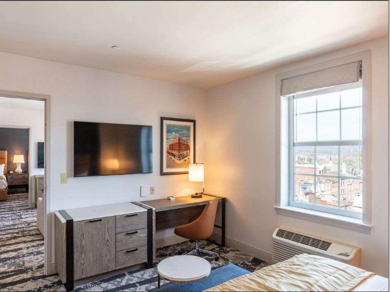 The Yorktowne Hotel, Tapestry Collection by Hilton image