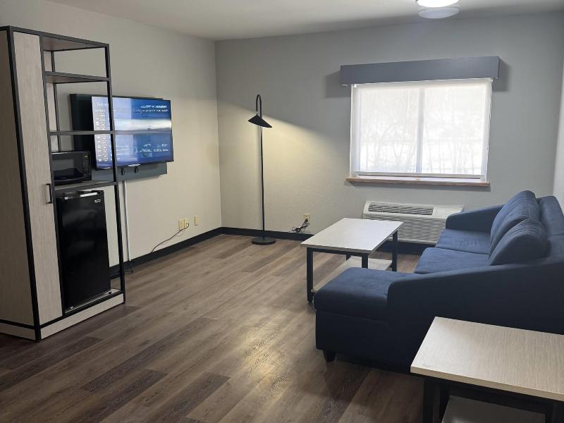 La Quinta Inn By Wyndham Auburn Worcester image
