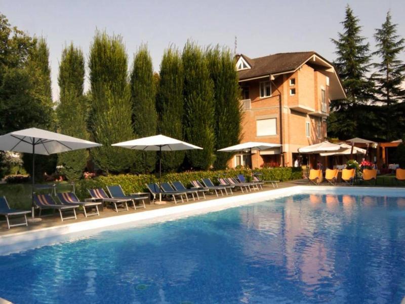 Albergo IL Cascinalenuovo image