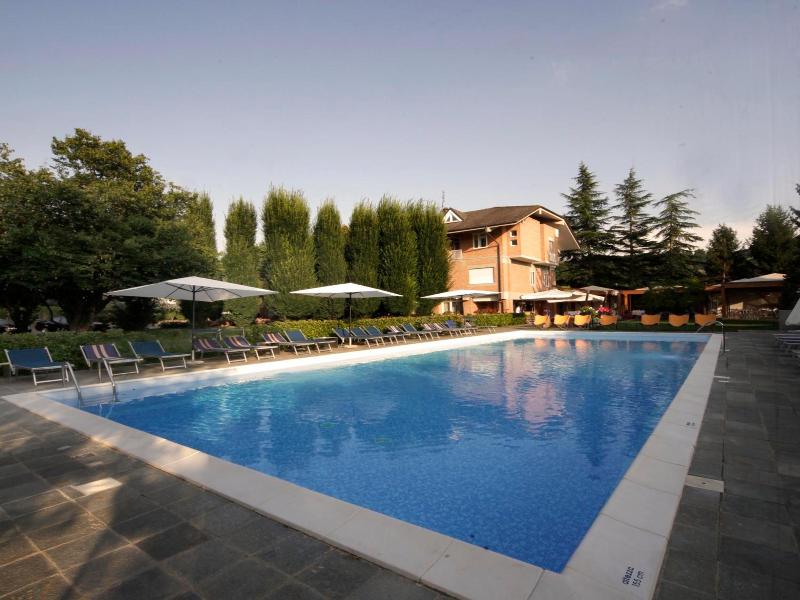 Albergo IL Cascinalenuovo image