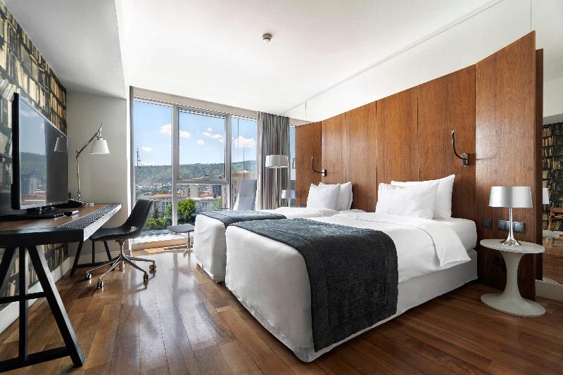 Holiday Inn Tbilisi image