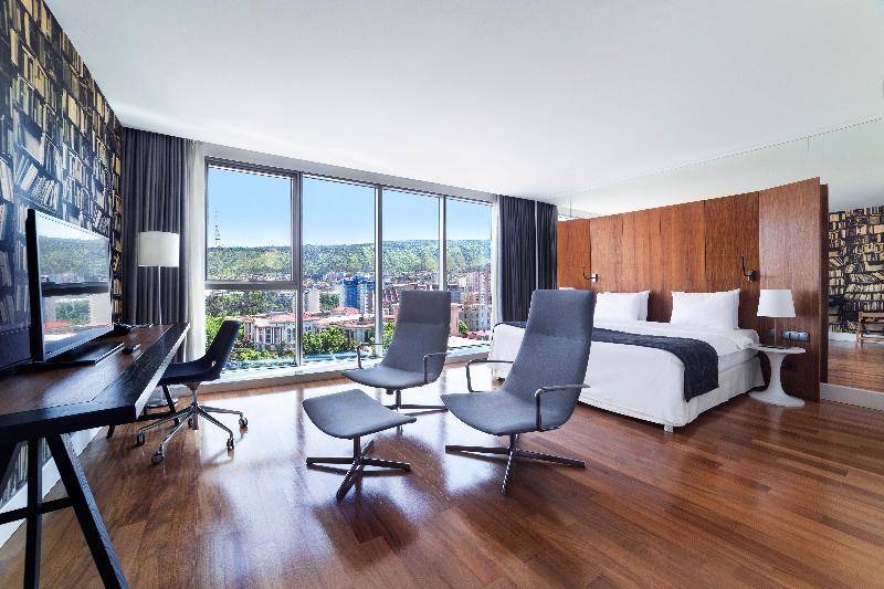 Holiday Inn Tbilisi image