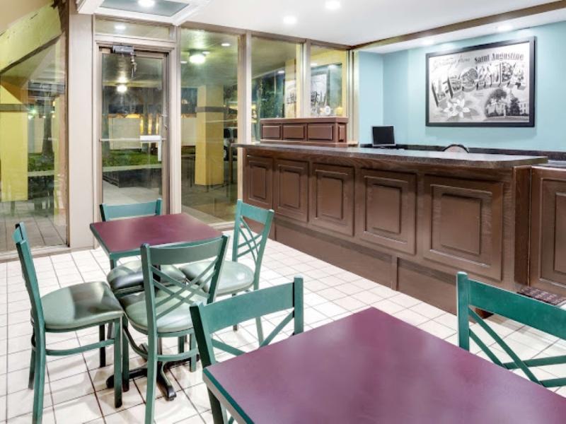 Super 8 By Wyndham St. Augustine image