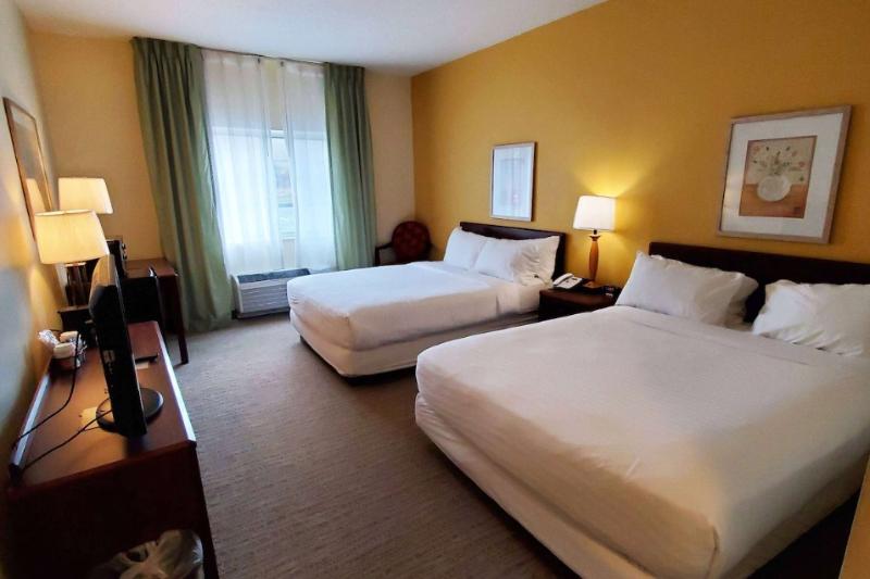 Wingate By Wyndham Uniontown image