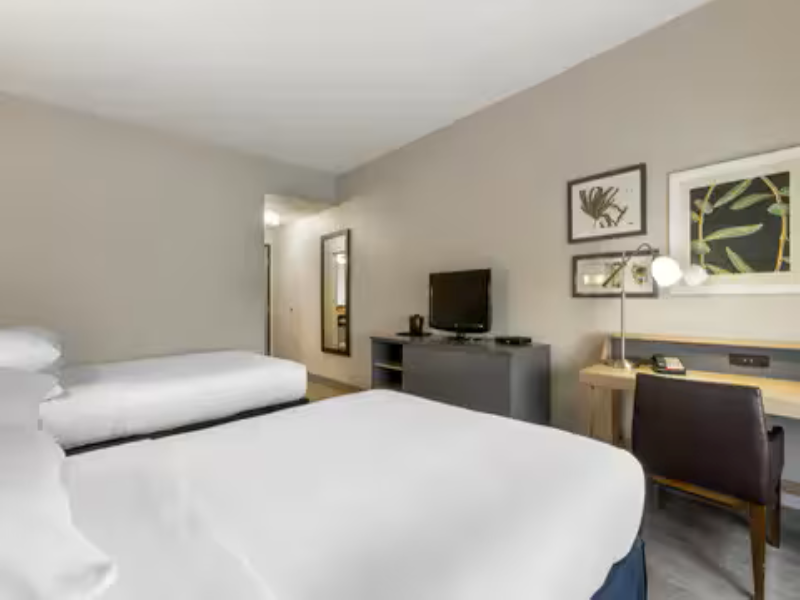 Country Inn & Suites, Tampa Airport image