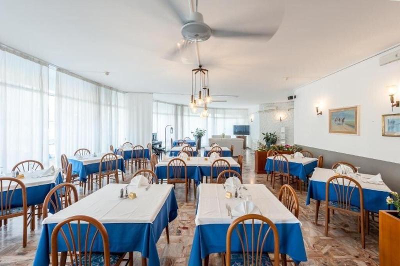 Hotel Helvetia  image