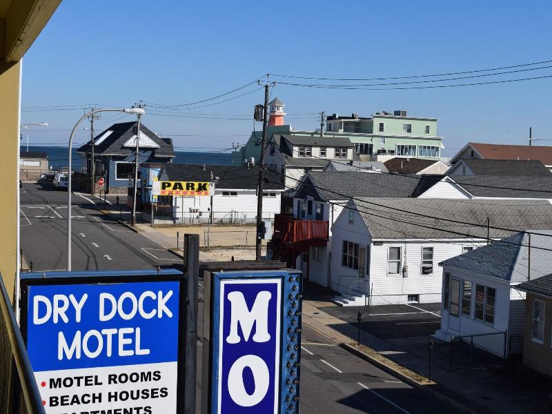 Dry Dock Motel image