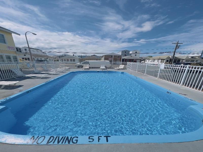 Dry Dock Motel image