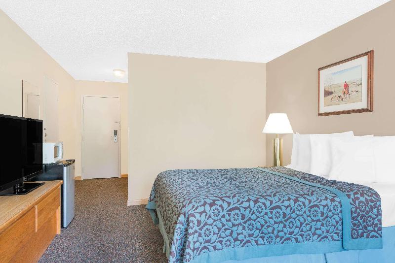 Days Inn by Wyndham Thermopolis image