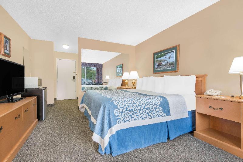 Days Inn by Wyndham Thermopolis image