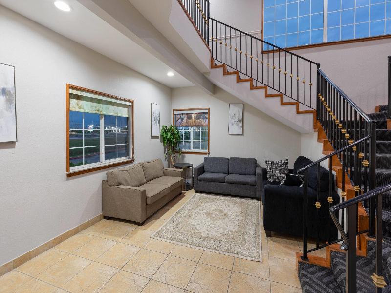 Baymont By Wyndham Texas City image