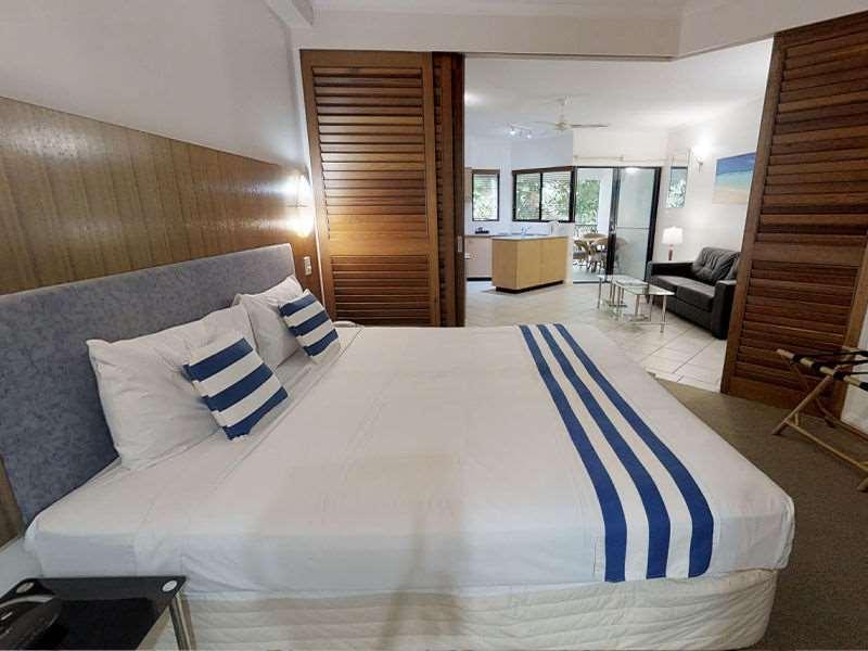 Silkari The Pavilions Port Douglas image