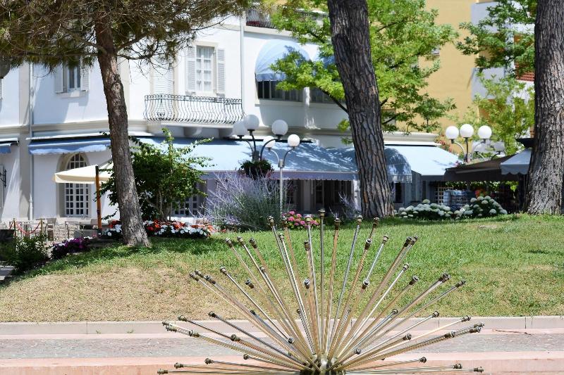 Villa Erica image
