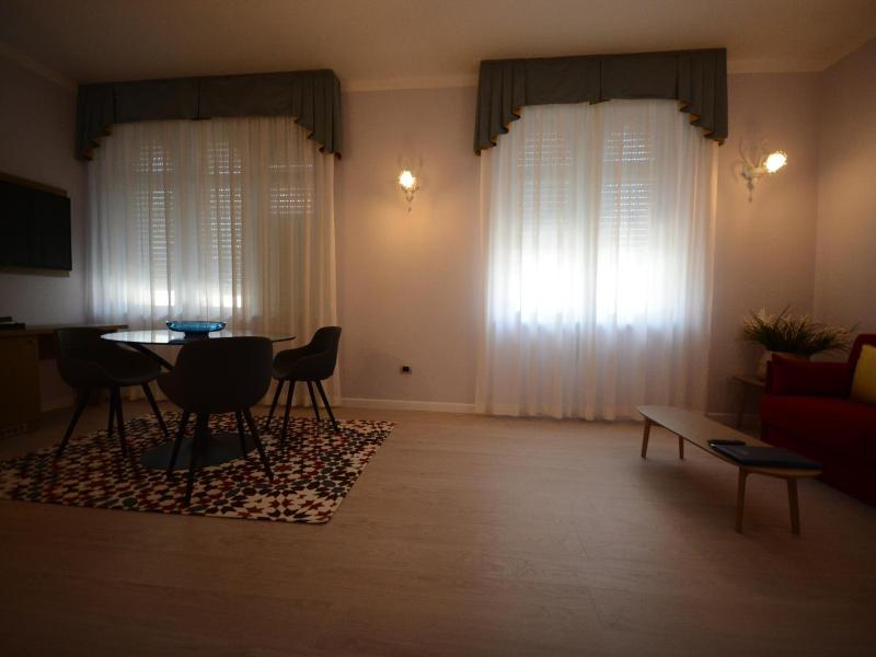 Villa Erica image