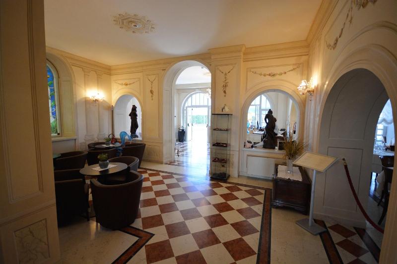 Villa Erica image