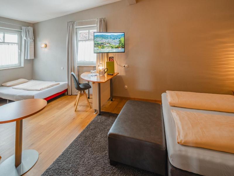 Hotel Pension Futterknecht image