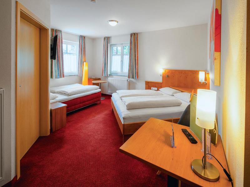 Hotel Pension Futterknecht image
