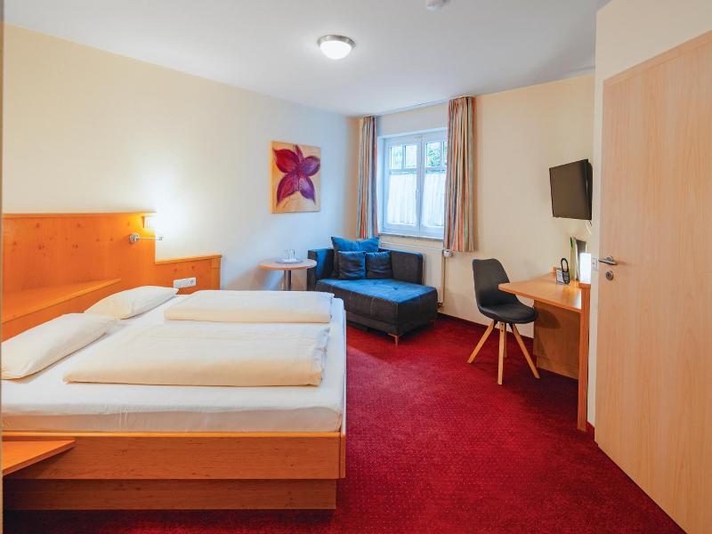 Hotel Pension Futterknecht image