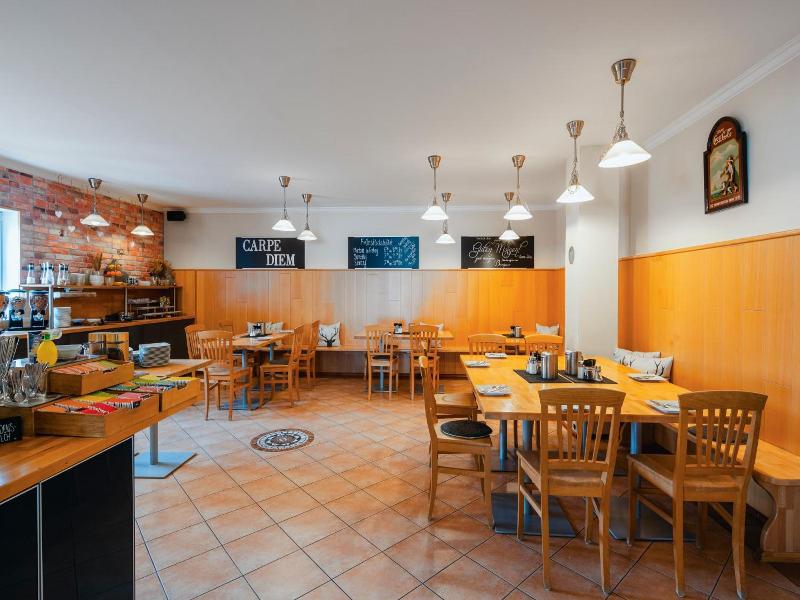 Hotel Pension Futterknecht image