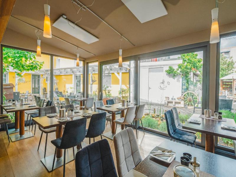 Hotel Pension Futterknecht image