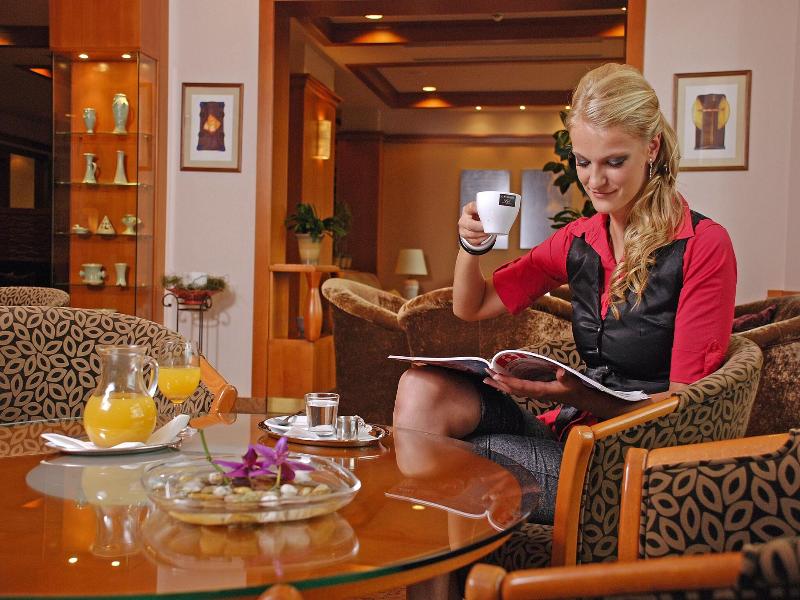 Hotel Partizan image