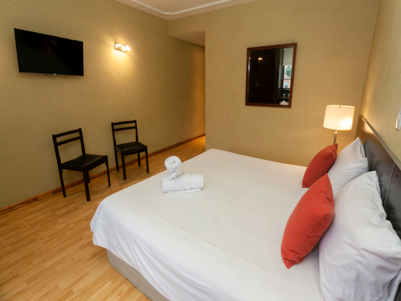 Ramada Plaza by Wyndham Tucuman image