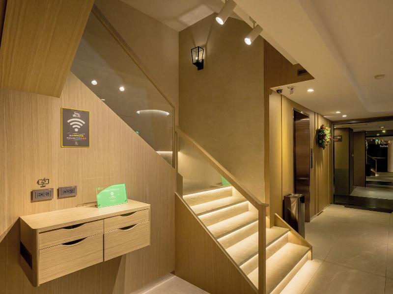 VIP Hotel image