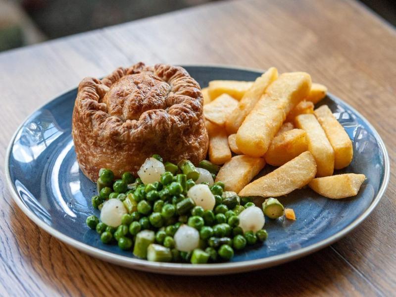 The Swan Tarporley image