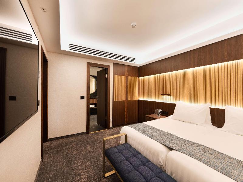 Ramada by Wyndham Jerusalem image