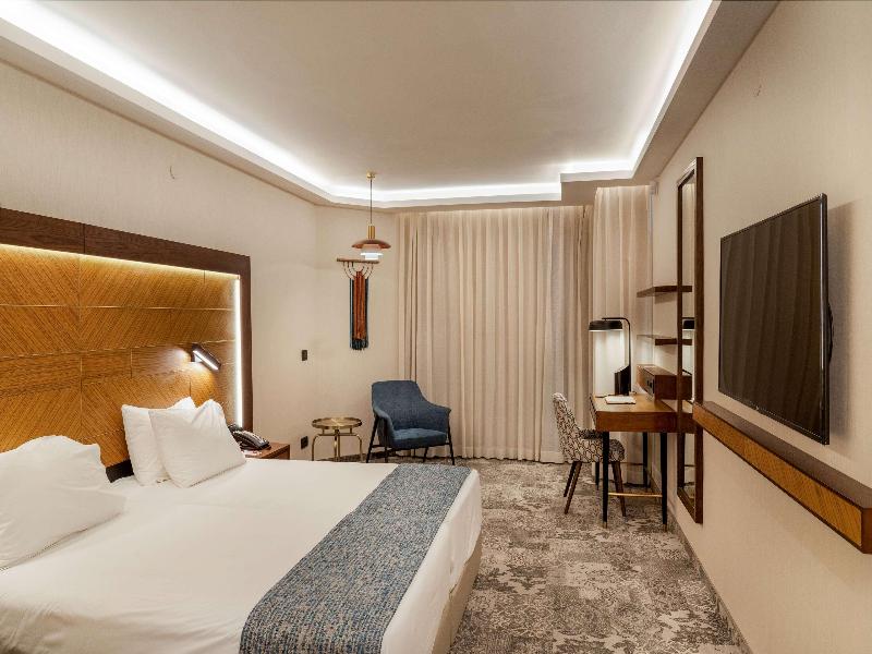 Ramada by Wyndham Jerusalem image