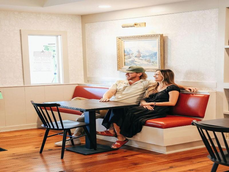 Stagecoach Inn image