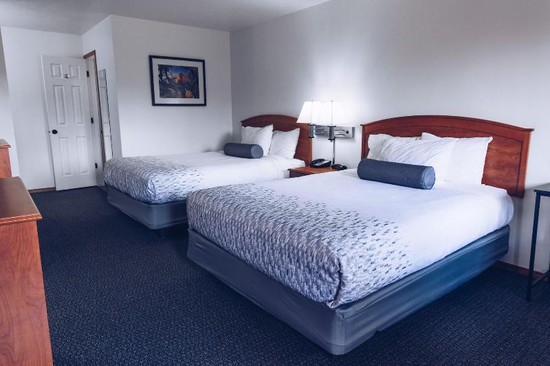 Austin's Chuckwagon Motel image