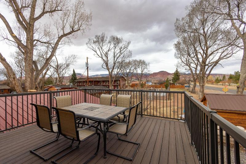 Austin's Chuckwagon Motel image